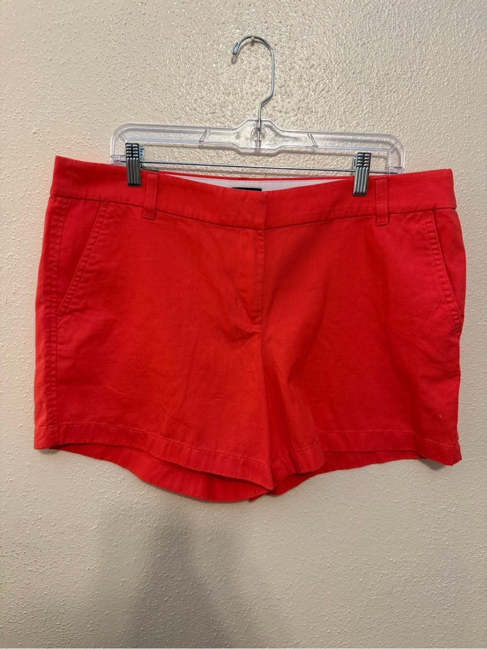 NWT J.CREW 5” Classic Chino Short -Size 14
